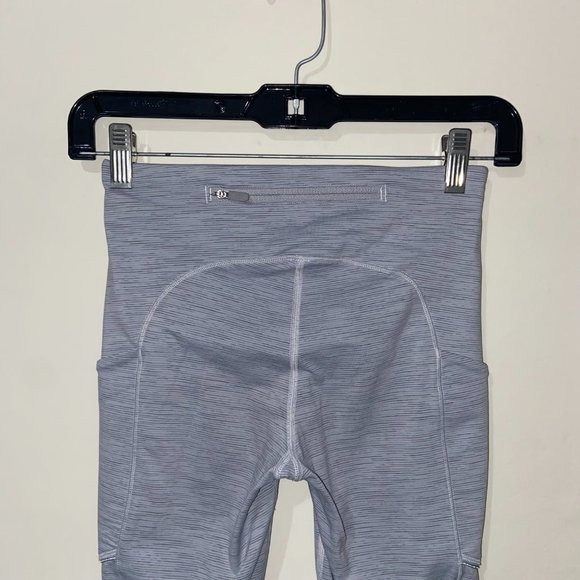Lululemon Light Grey Space Dye Mid Rise Cropped Leggings - Size 2 - Picture 6 of 8